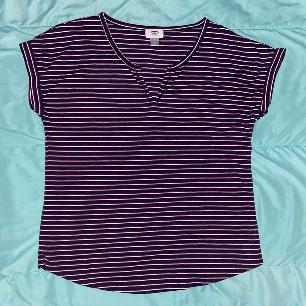 Old Navy blue, red, and white striped t-shirt.